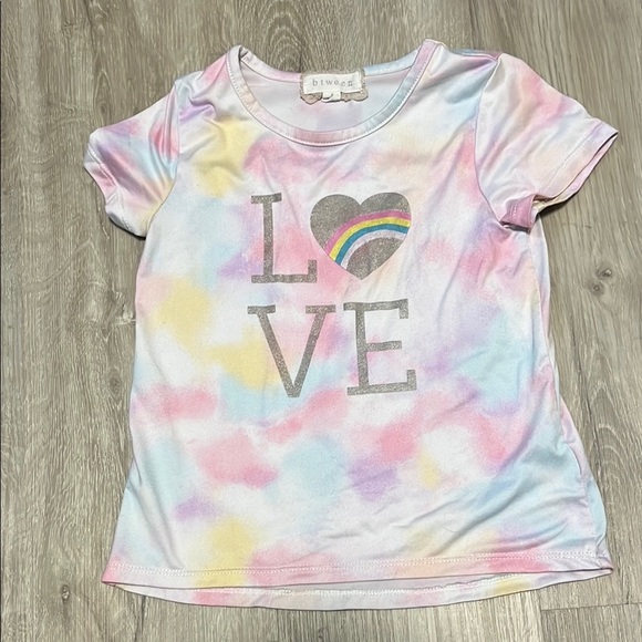 4/$20 🔥HOST PICK 🔥Btween Tie-Dye Love Kids T-Shirt size 5 - Picture 1 of 1
